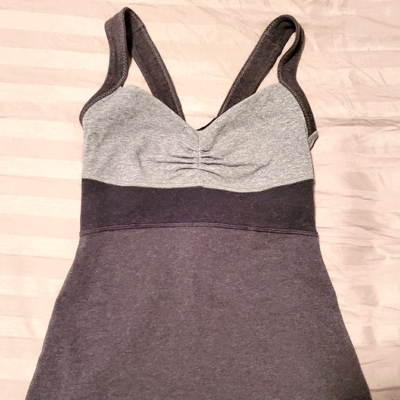 Lululemon Colour Block Tank - Picture 7 of 7